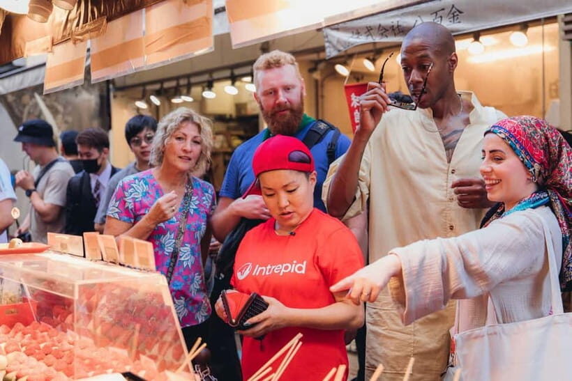 Tokyo’s Kitchen: Tsukiji Market Food & Culture Walk - Tsukiji Outer Market tastings: how to eat without guessing
