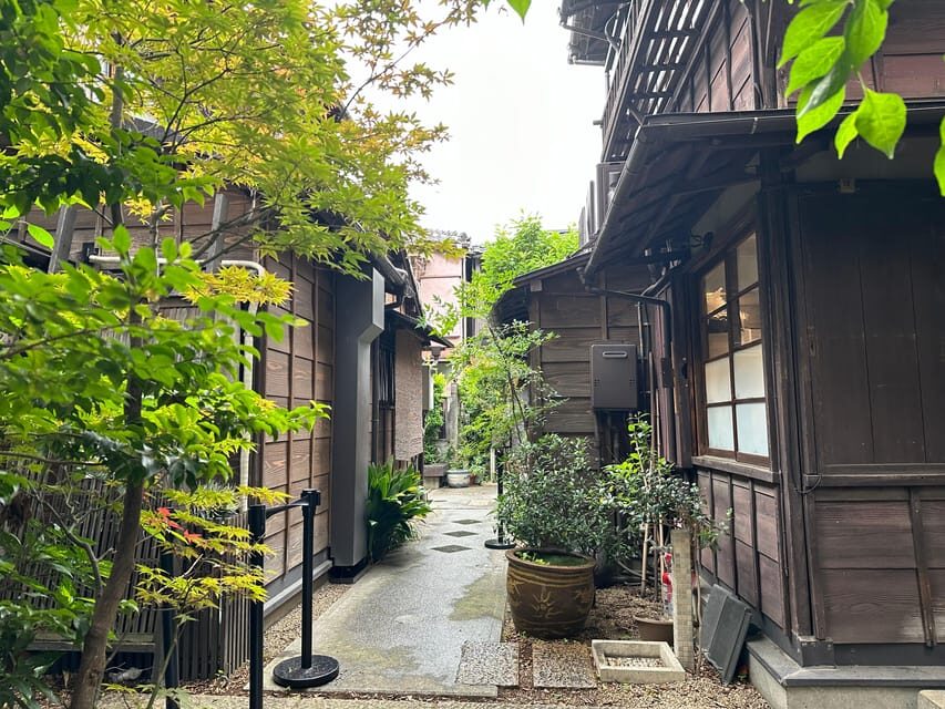 Tokyo:Stroll in Old traditional culture towns~Yanaka & Nezu - Key highlights worth penciling in