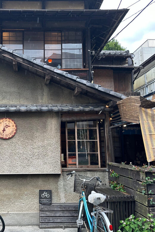 Tokyo:Stroll in Old traditional culture towns~Yanaka & Nezu - Tennoji Temple: bronze Buddha and a peaceful Japanese garden