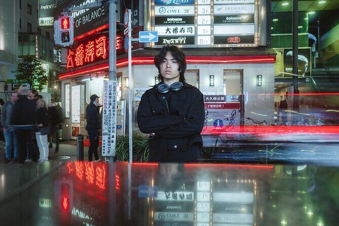 Tour with Pro Tokyo Photographer and take Edgy Unique Portraits - Tips to get your best results in Shinjuku
