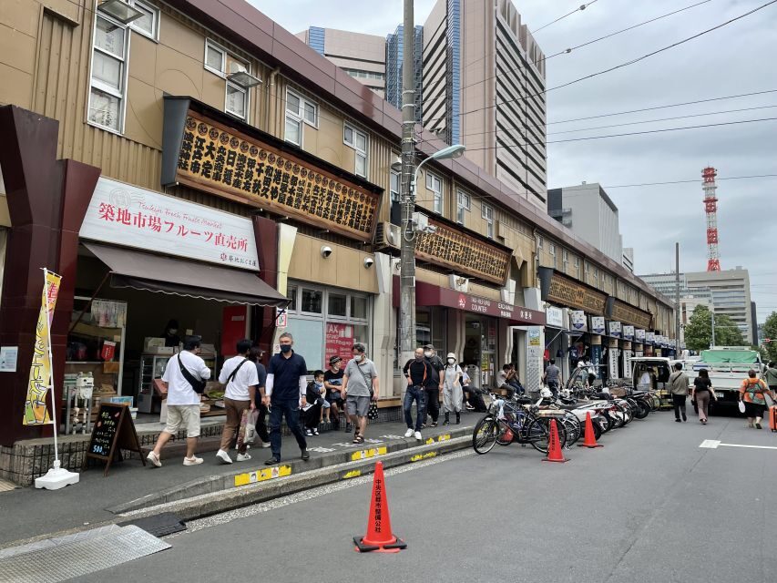 Tsukiji: Outer Market Walking Tour & Sake Tasting Experience - Key highlights you’ll feel during the tour