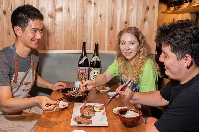 Wagyu & Sake Pairing in Shinjuku – Steak, Shabu-Shabu & More - Food amount and dietary limits, in plain terms