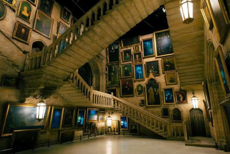 Warner Bros. Studio Tour Tokyo – The Making of Harry Potter - Butterbeer and Broomstick Ride: the breaks that make it feel fun