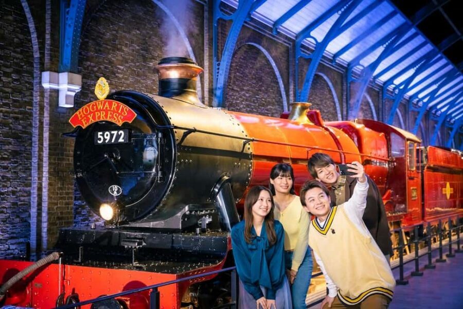 Warner Bros. Studio Tour Tokyo – The Making of Harry Potter - Arrive Early, Then Go at Your Pace