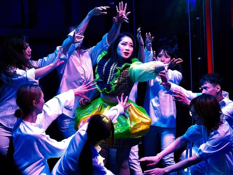 Tokyo GINZA: KONPARU Japanese Cabaret Show with Drink - Practical Tips: How to Get the Best Photos and the Right Seat Time